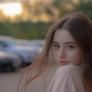 Meet your Posher, Estele